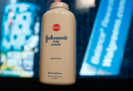 Unidade de talco da J&J busca acordo de US$ 8,9 bi em novo pedido de falência