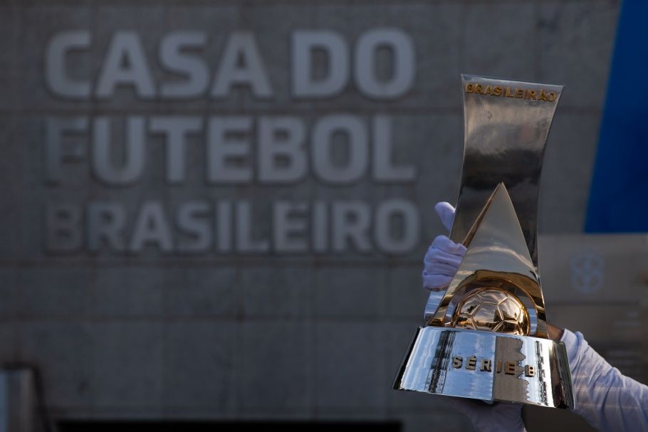 Troféu da Série B exposto na sede da CBF