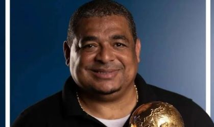 Pentacampeão da Seleção Brasileira, Vampeta processa INSS por auxílio