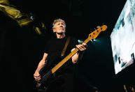 Roger Waters começa turnê no Brasil sob polêmica; entenda