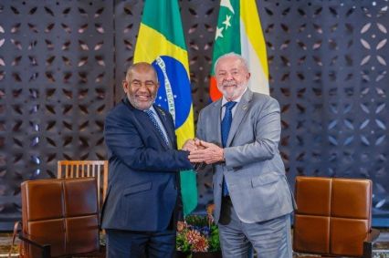 Em reunião com presidente de Comores, Lula anuncia apoio do Brasil à entrada da União Africana no G20