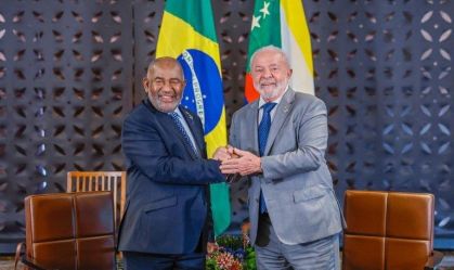Em reunião com presidente de Comores, Lula anuncia apoio do Brasil à entrada da União Africana no G20