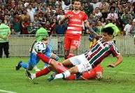 Cano marca três e Fluminense amassa River Plate no Maracanã pela Libertadores: 5 a 1