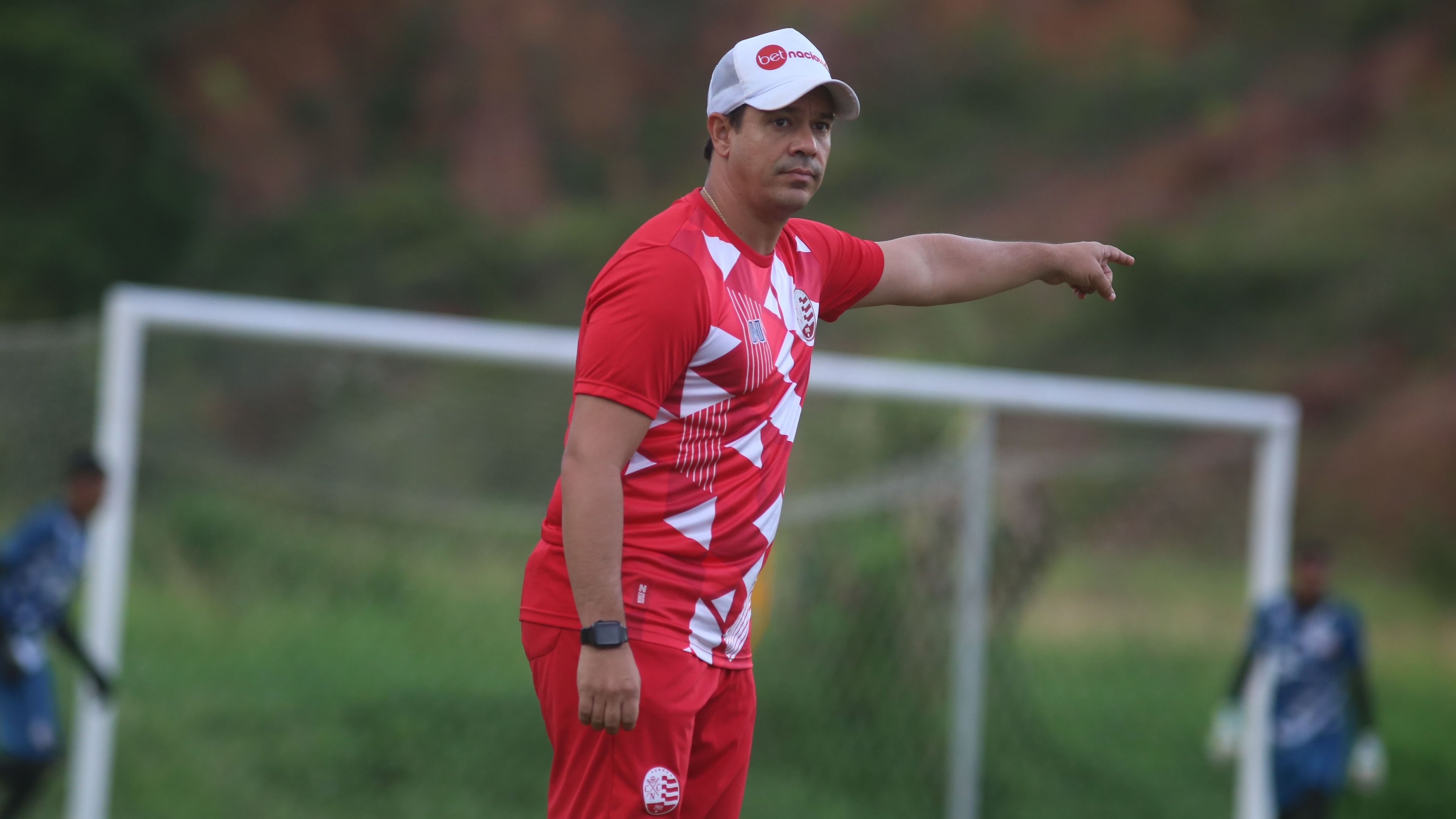 Dado Cavalcanti em treino do Náutico