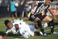 Vasco promete ir à CBF por pênaltis não marcados contra o Santos  