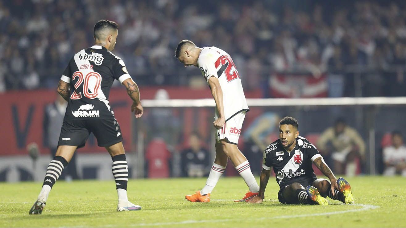 Vasco entrou na zona de rebaixamento após derrota para o São Paulo no Morumbi