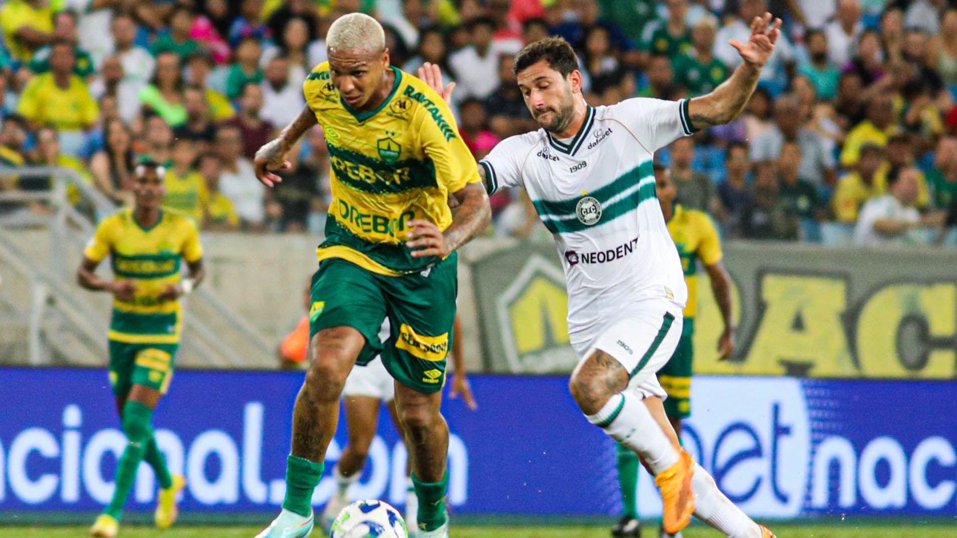 Cuiabá e Coritiba ficaram no empate em 1 a 1 na Arena Pantanal
