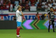 Copa do Brasil: por que jogadores colocaram a mão na boca antes dos jogos