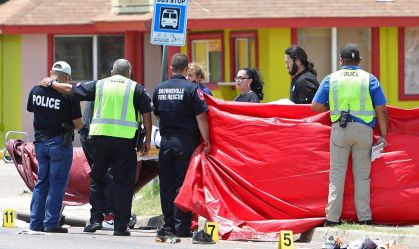 Car runs into pedestrians in Brownsville