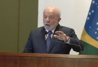 “Ninguém é obrigado a concordar”, diz Lula após críticas de Uruguai e Chile sobre “narrativa” e ditadura na Venezuela