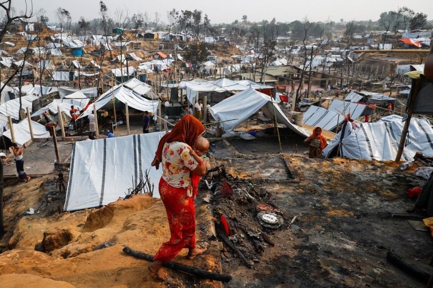 Campos de refugiados em Cox's Bazar, na fronteira entre Bangladesh e Mianmar / REUTERS/Mohammad Ponir Hossain