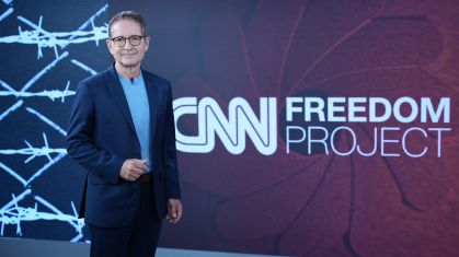 O jornalista Carlos Tramontina apresenta o "CNN Freedom Project" na CNN Brasil