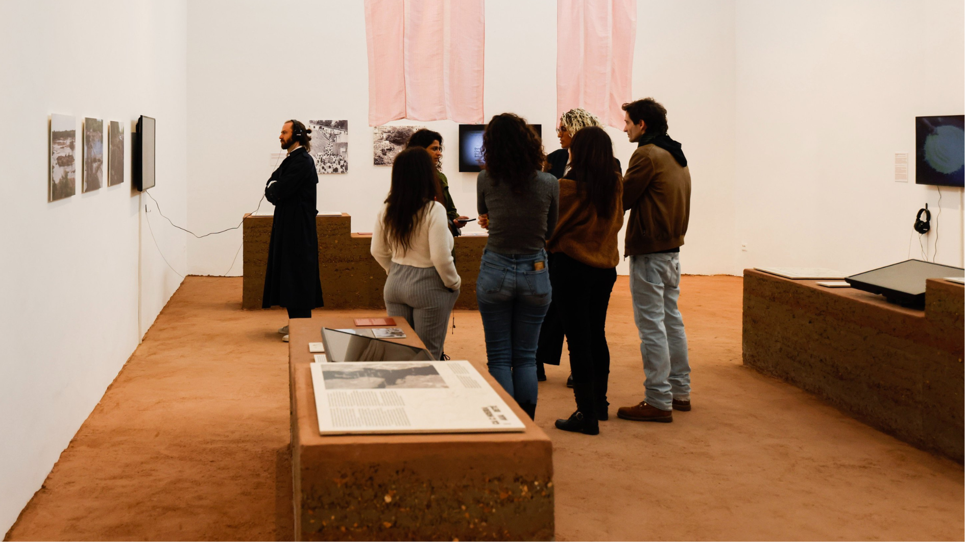 Pavilhão brasileiro na Bienal de Arquitetura de Veneza é premiado neste sábado (20)