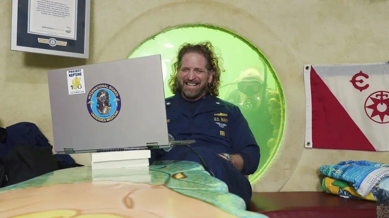 Dr. Deep Sea_YouTube