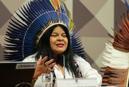 Guajajara passa chefia do ministério dos Povos Indígenas a Eloy Terena