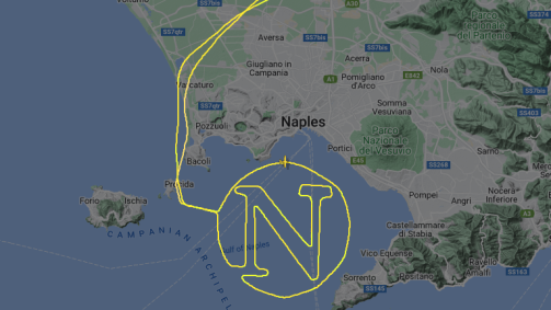 Trajeto de avião monomotor forma o símbolo do Napoli