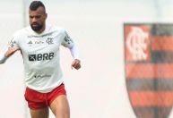 Prêmios e elogios de Suárez: Fabrício Bruno é destaque no Flamengo em 2023