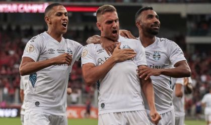Bruno Uvini marcou o gol da vitória Tricolor na Arena da Baixada