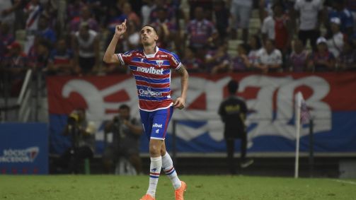 Thiago Galhardo abriu o placar para o Leão no Castelão