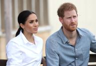 Príncipe Harry, Meghan Markle e paparazzi se envolvem em perseguição de carros, diz porta-voz
