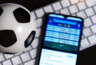 Clubes de futebol se unem contra emenda que proíbe publicidade para apostas esportivas