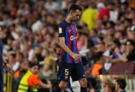 Sergio Busquets anuncia que vai deixar o Barcelona ao final da temporada