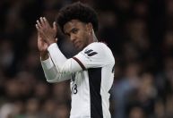 Renan Lodi revela conversa com Willian e motivos de saída do meia do Corinthians