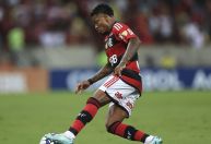 Flamengo parabenizou Marinho por aniversário três horas antes de anunciar afastamento