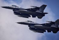 Noruega diz que doará seis caças F-16 à Ucrânia