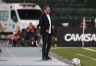 Luxemburgo pediu para jogadores do Corinthians comemorarem o empate com São Paulo