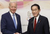 Biden se encontra com primeiro-ministro do Japão e reforça laços entre países antes do G7