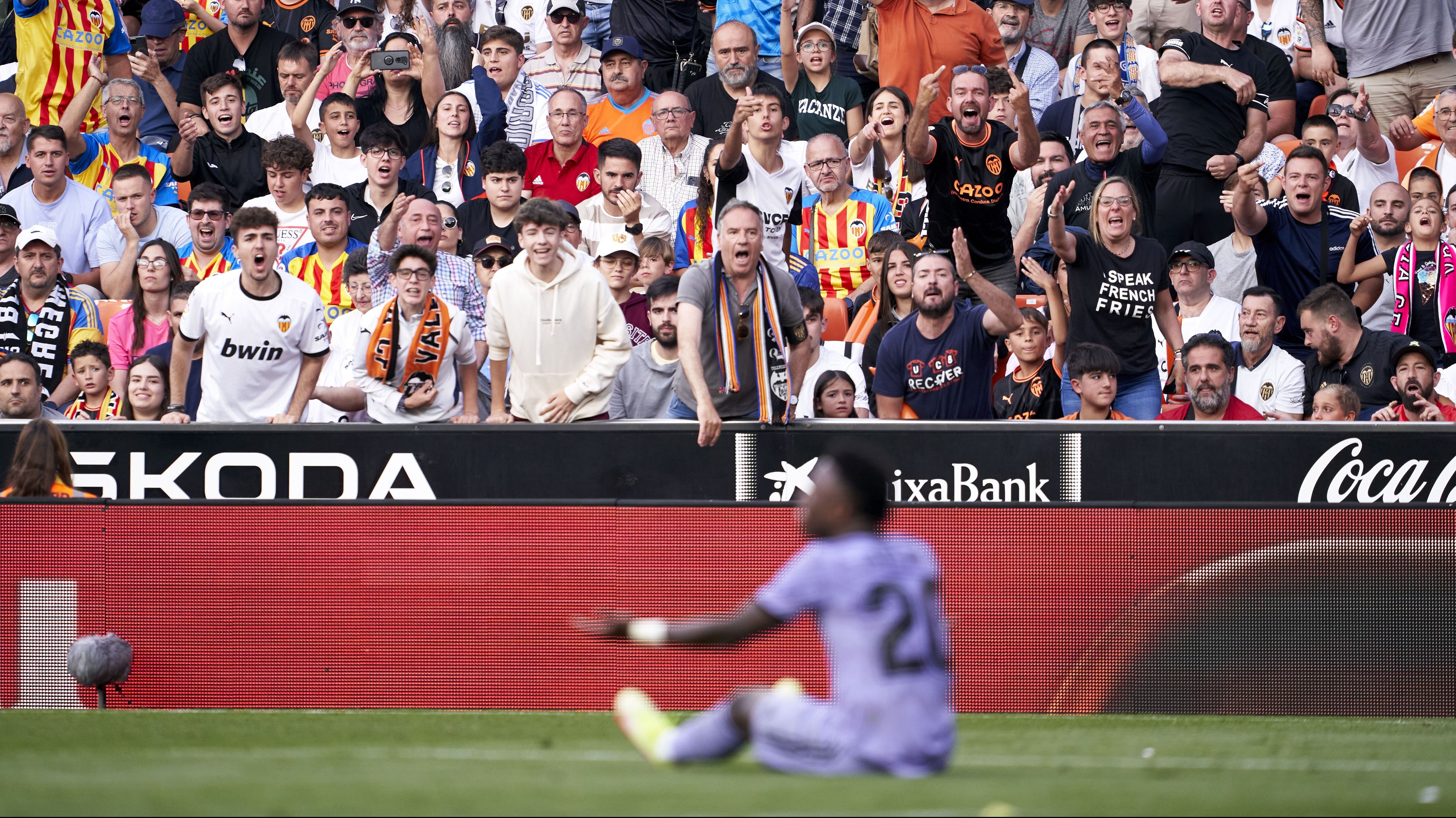 Valencia CF v Real Madrid CF - LaLiga Santander