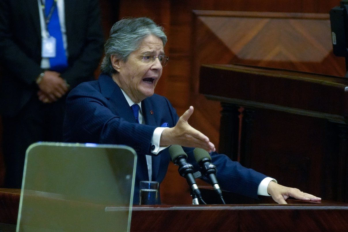 Impeachment Trial Against President Lasso Begins in Quito