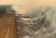 Incêndios florestais forçam evacuação de 30 mil pessoas no Canadá