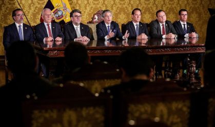 Justiça do Equador derruba ações da oposição e garante novas eleições