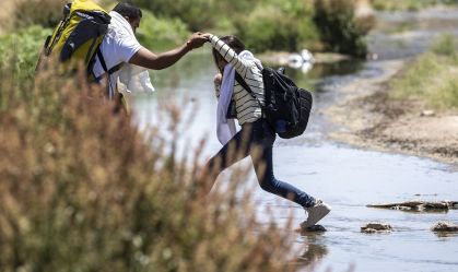 Migrant Crossings At Southern Border Increase As Title 42 Policy Expires