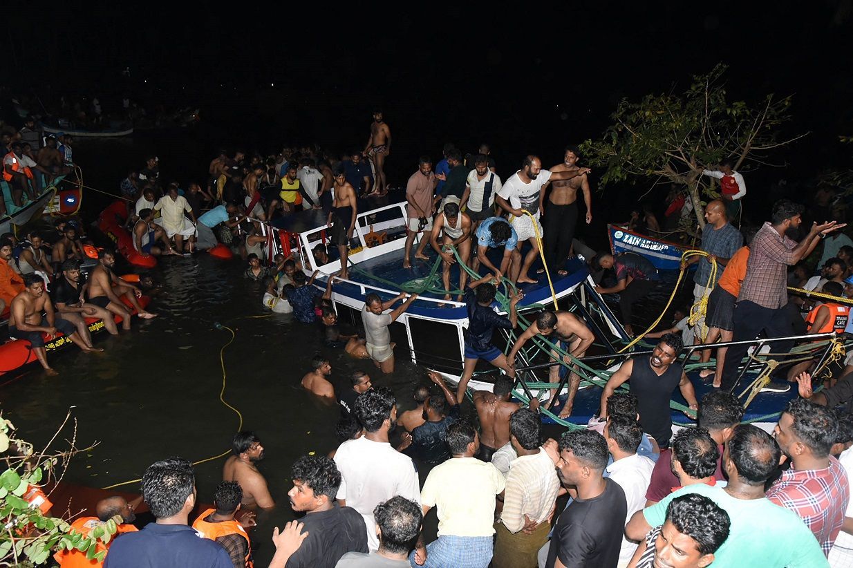 INDIA-ACCIDENT-BOAT