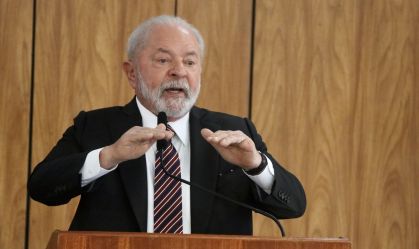 Lula recebe Maduro no Planalto