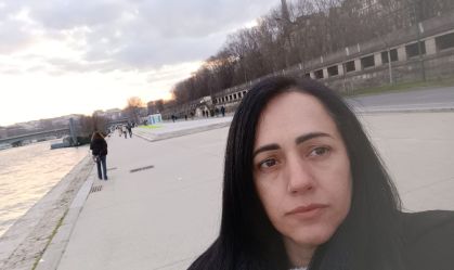 Autoridades francesas e família procuram por brasileira desaparecida em Paris