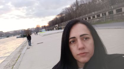 Autoridades francesas e família procuram por brasileira desaparecida em Paris; Fernanda Santos de Oliveira foi vista pela última vez em 6 de maio
