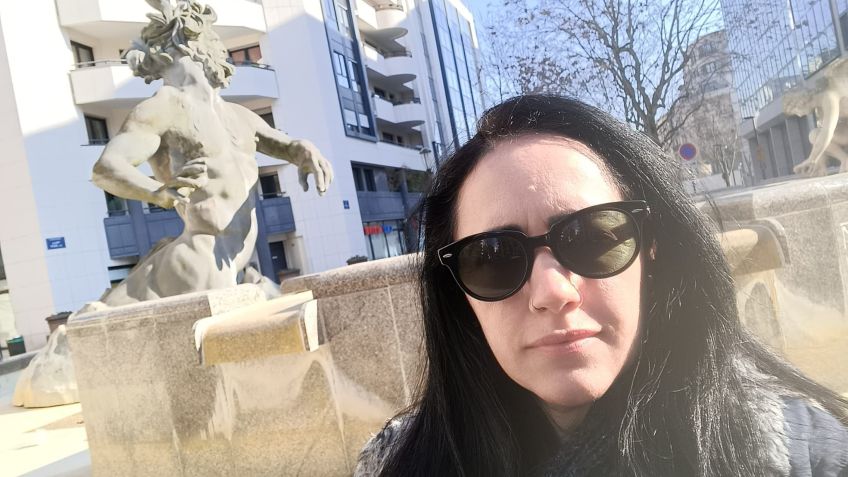 Autoridades francesas e família procuram por brasileira desaparecida em Paris; Fernanda Santos de Oliveira foi vista pela última vez em 6 de maio / Reprodução