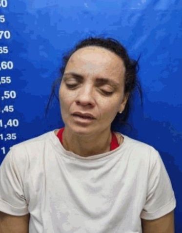Sandra Regina Vilela da Silva, de 40 anos, foi presa em flagrante pelos crimes de injúria racial e lesão corporal contra os porteiros do prédio onde reside. / Reprodução