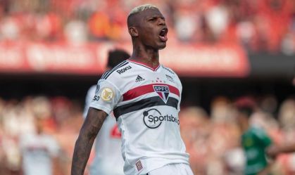 SPFC: Reavaliado, Arboleda não tem lesão mas não enfrenta o Vasco pelo Brasileirão