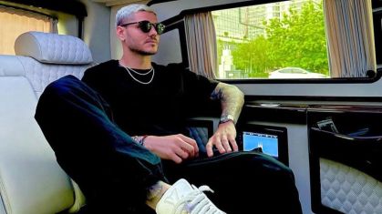 Mauro Icardi no interior do Rolls Royce Boat Tail
