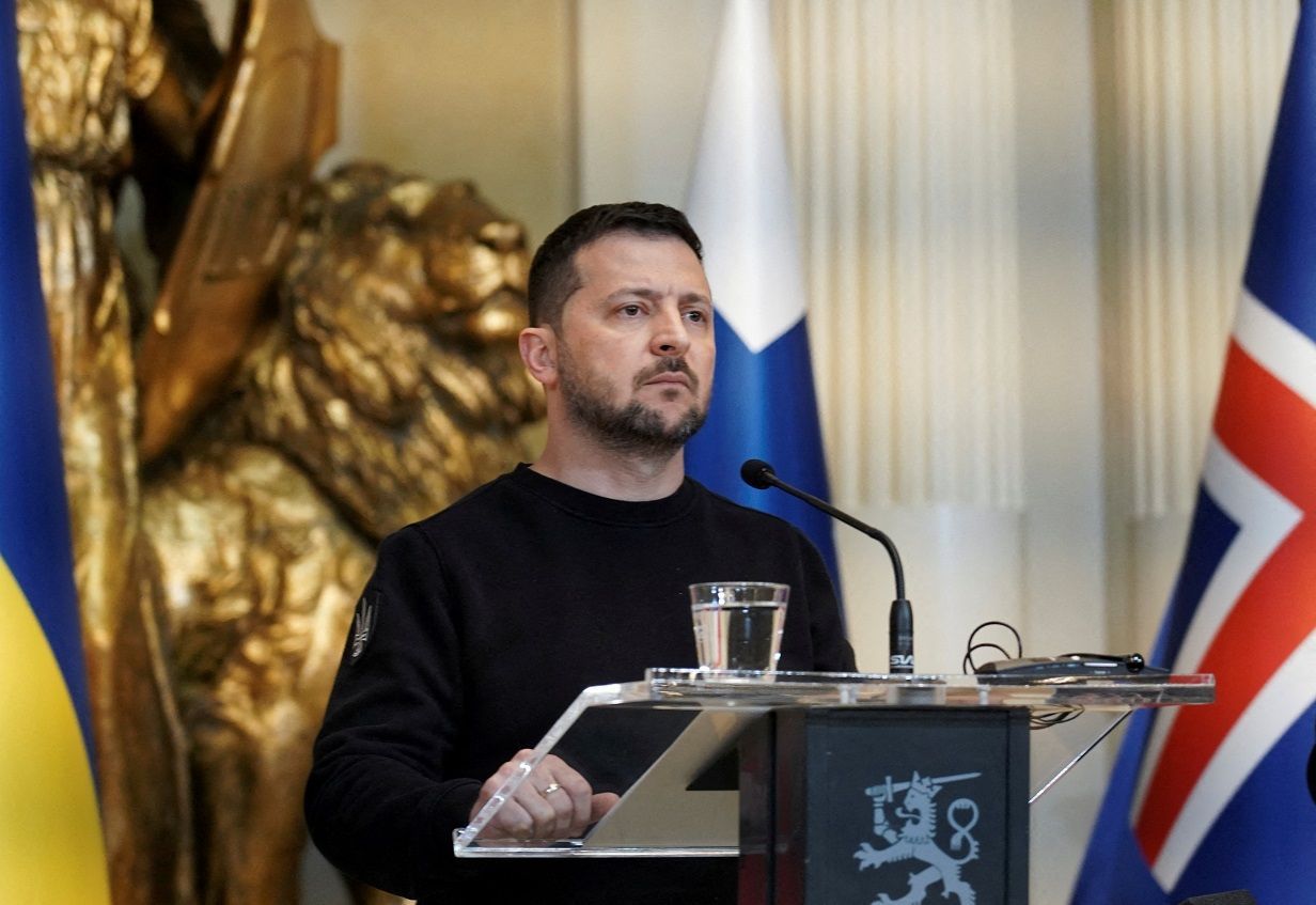 Presidente da Ucrânia, Volodymyr Zelenskiy, em Helsinque durante visita à Finlândia
