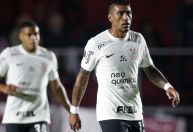 Paulinho, ex-Corinthians, anuncia aposentadoria; veja