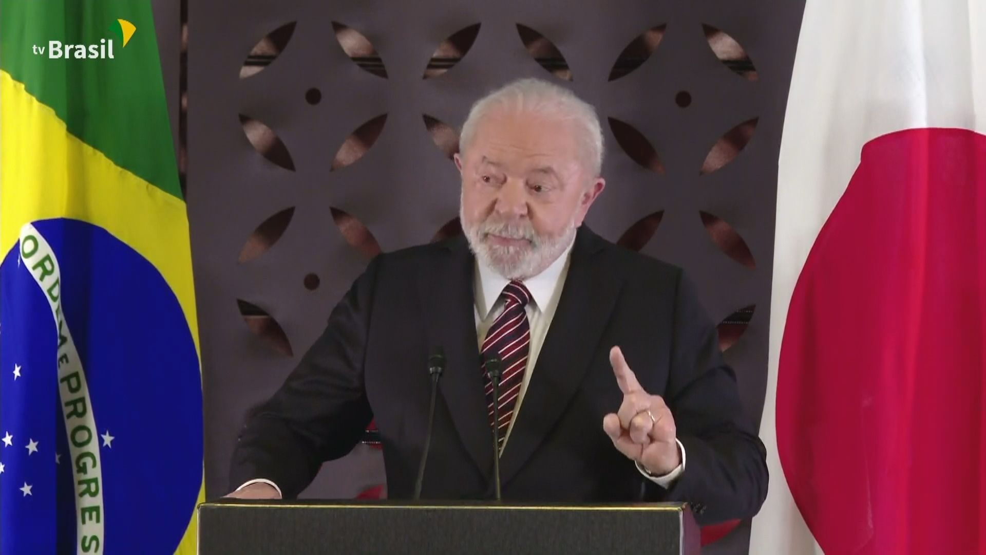 Presidente Lula em coletiva de imprensa após finalização do encontro do G7 no Japão