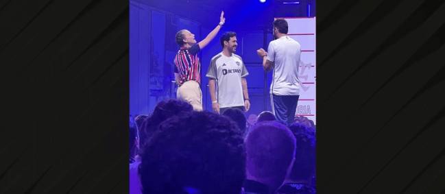 Nova camisa do Atlético-MG é apresentada em evento