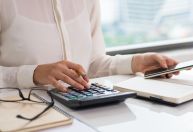 Ansioso em relação a dinheiro? Veja 4 dicas para ficar mais calmo