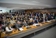 CPMI do 8/1 aprova convocação de Torres, Cid, Heleno e outros nomes